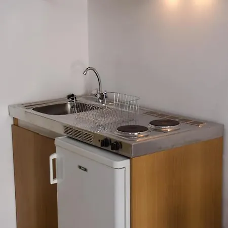 Apartament Amaradios *