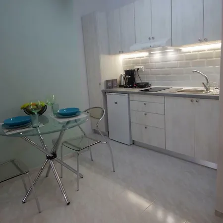 Apartament Amaradios *